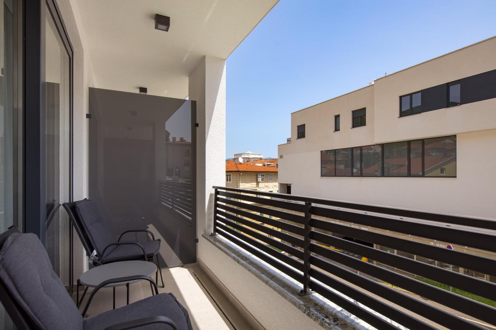 Belinda Apartments With Balcony Opatija Luaran gambar