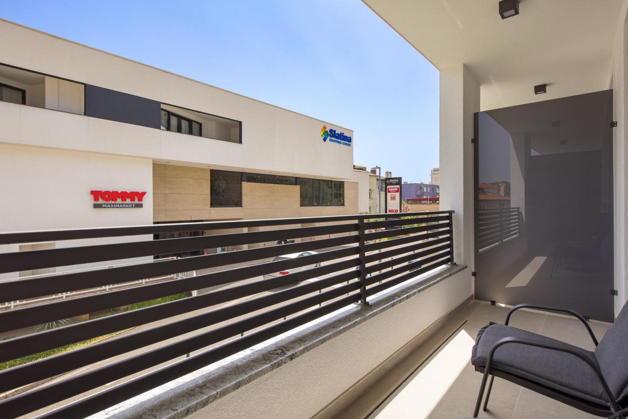 Belinda Apartments With Balcony Opatija Luaran gambar